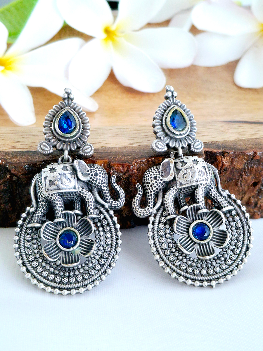 Antique Elephant Floral Oxidised Stone Earring