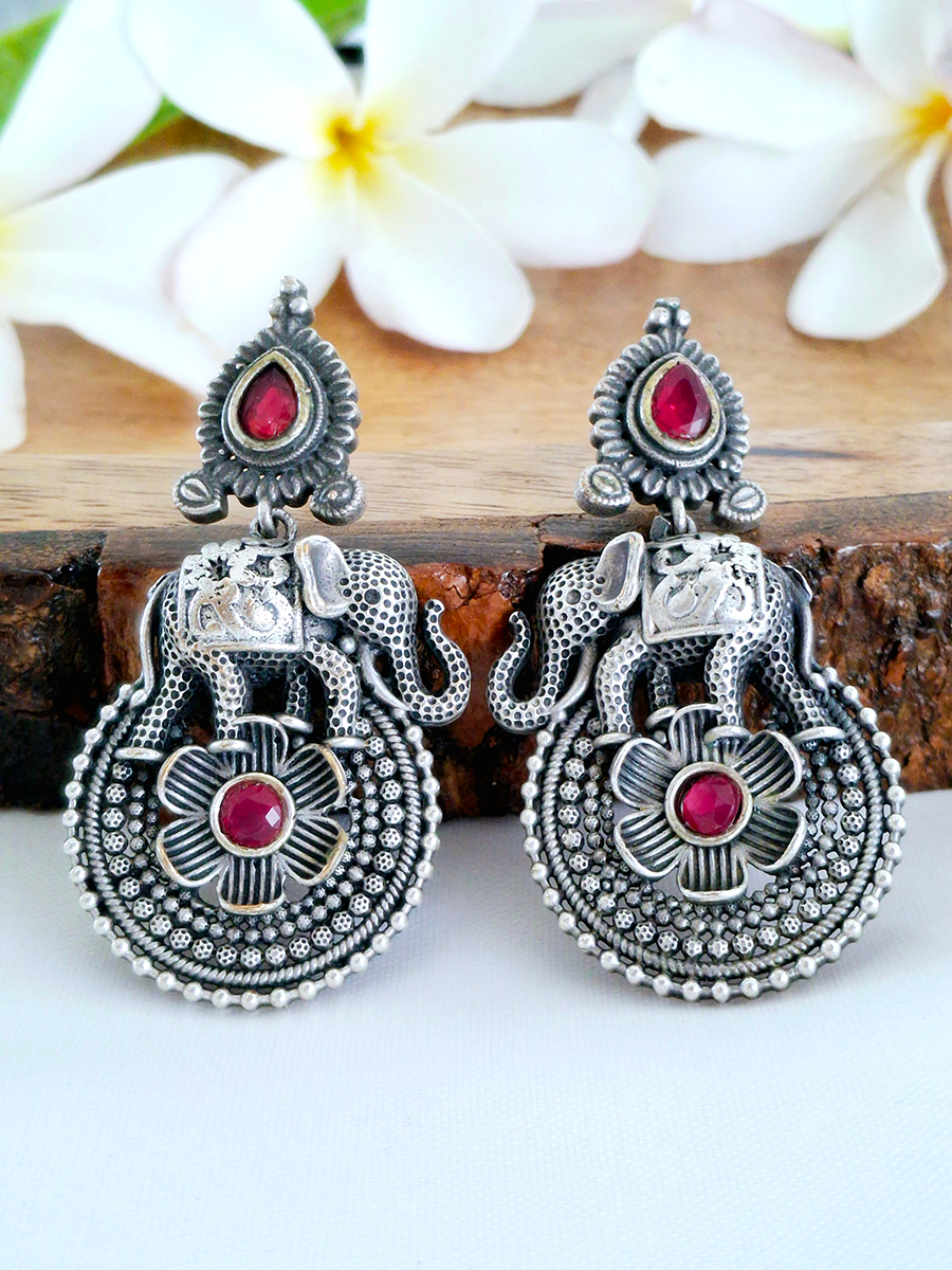 Antique Elephant Floral Oxidised Stone Earring