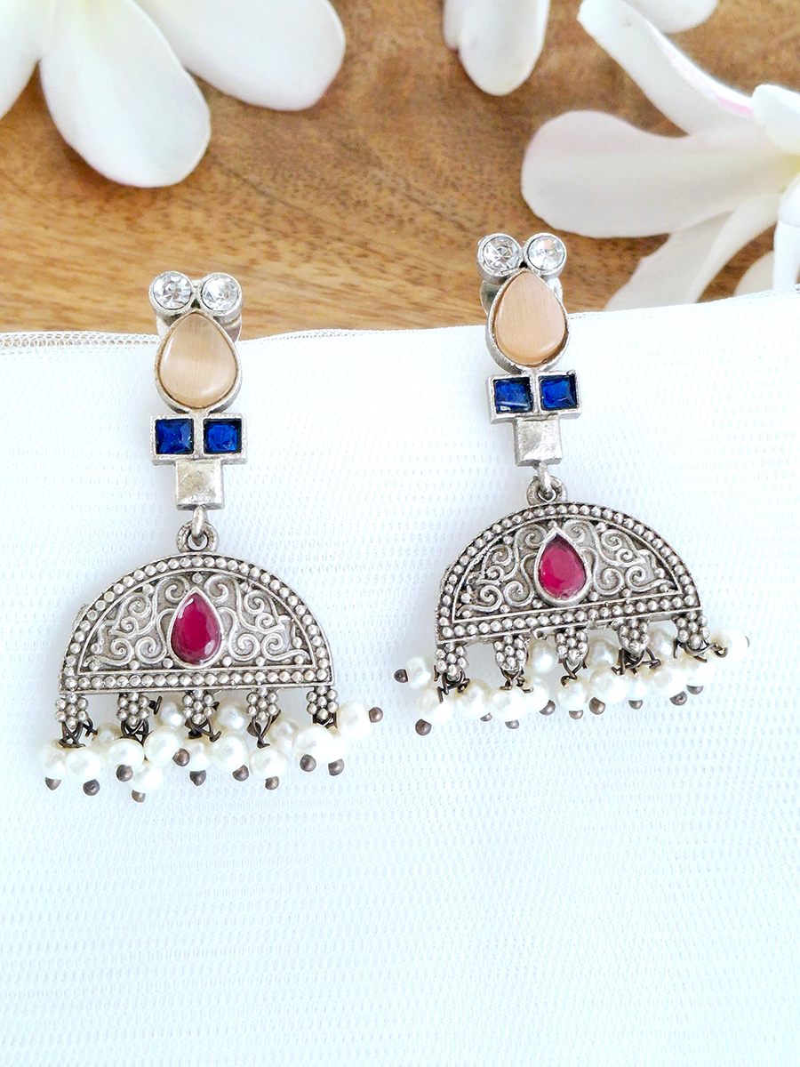 Antique Style Oxidised Kundan jhumki Earring with Pearl