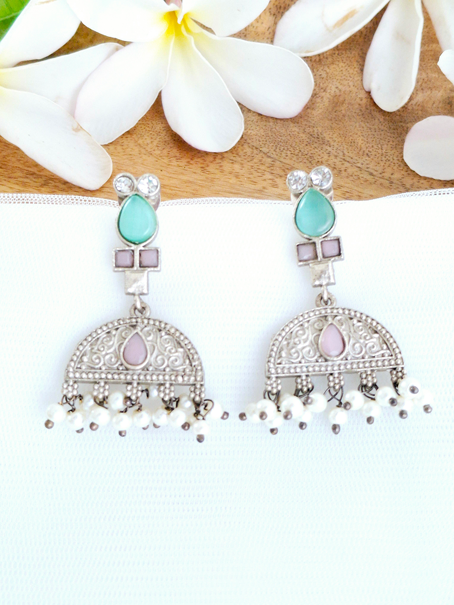 Antique Style Oxidised Kundan jhumki Earring with Pearl