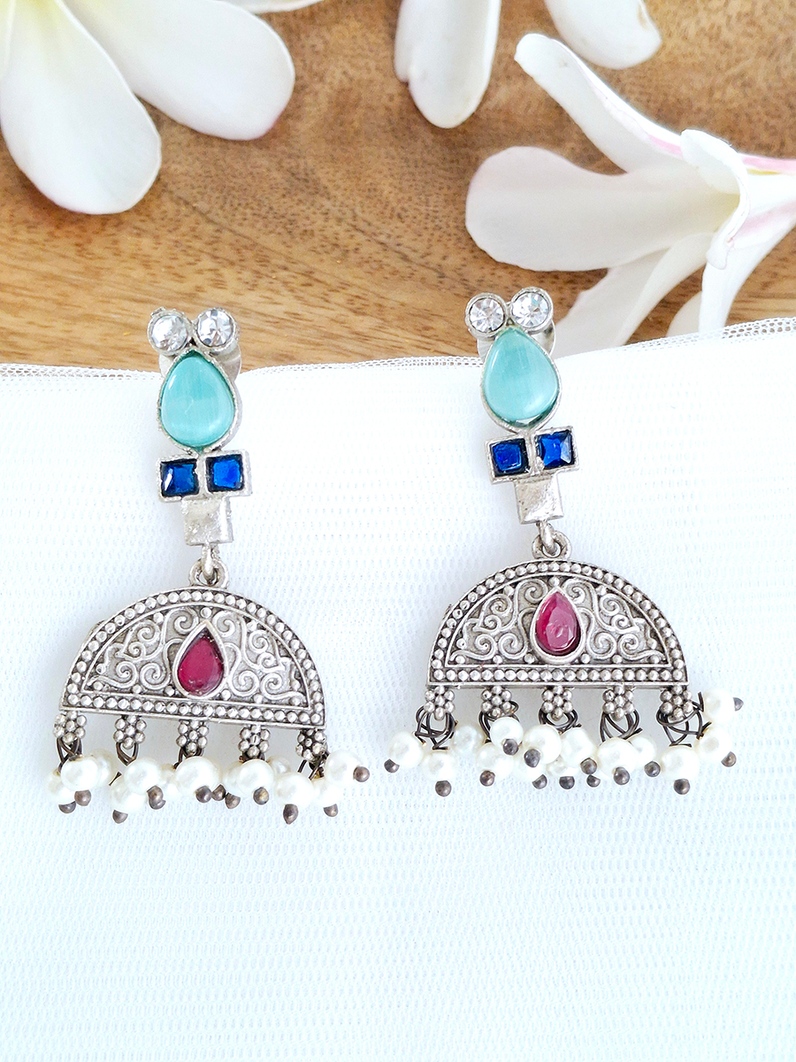 Antique Style Oxidised Kundan jhumki Earring with Pearl