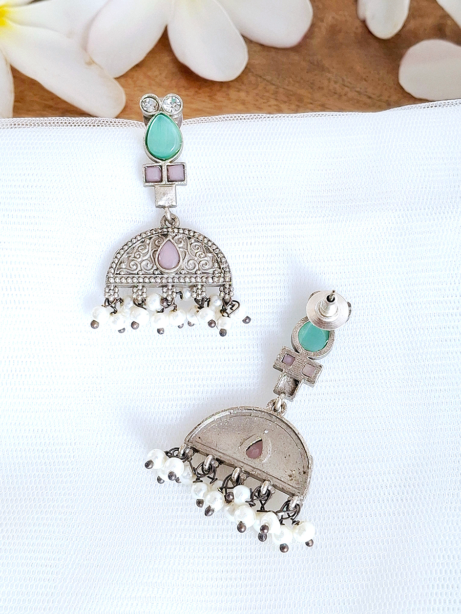 Antique Style Oxidised Kundan jhumki Earring with Pearl