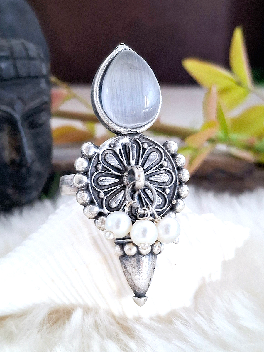 Chakra Monalisa Stone Oxidised Ring