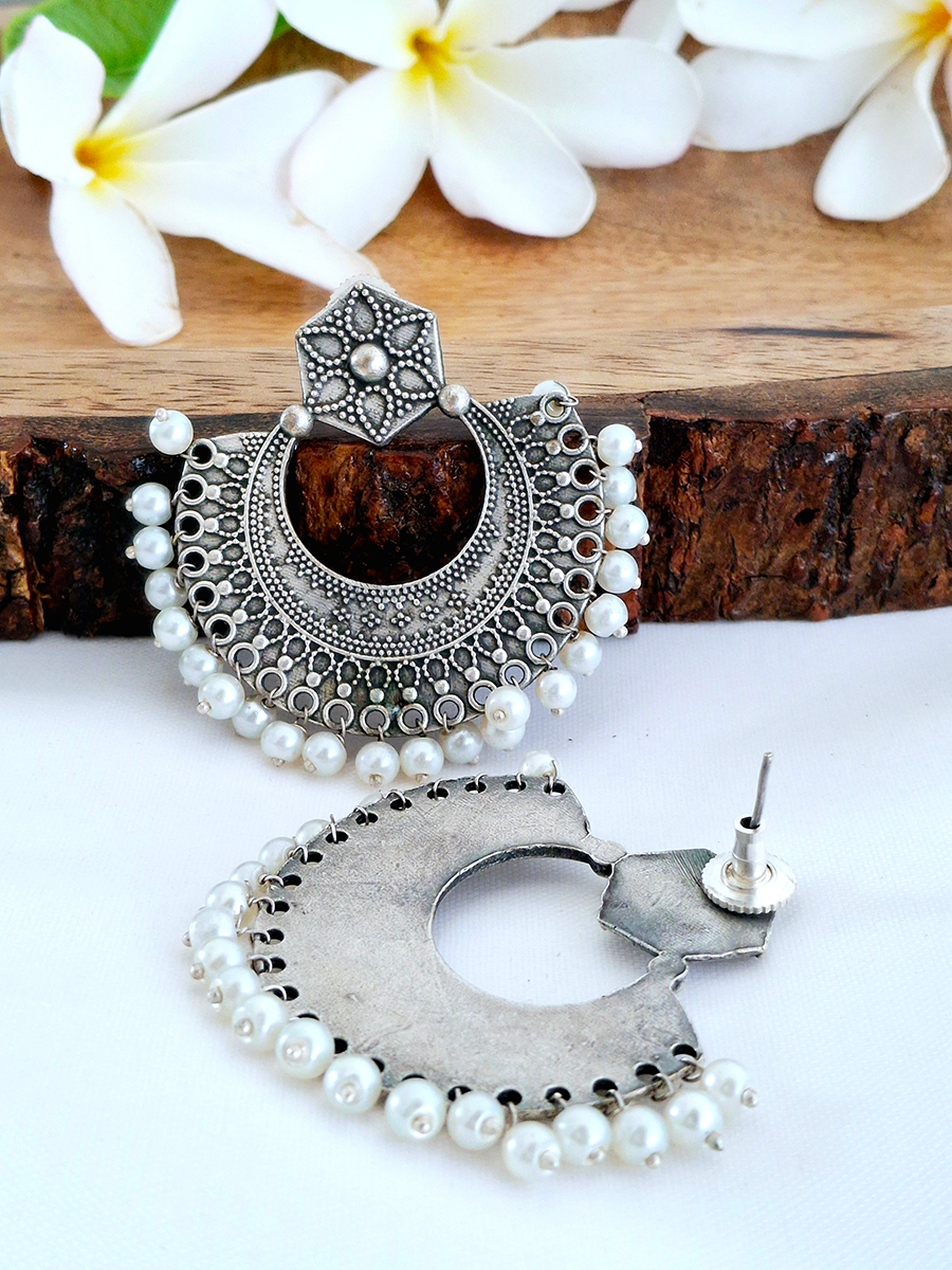 Chandbali Pearl Round Jhumka Earing