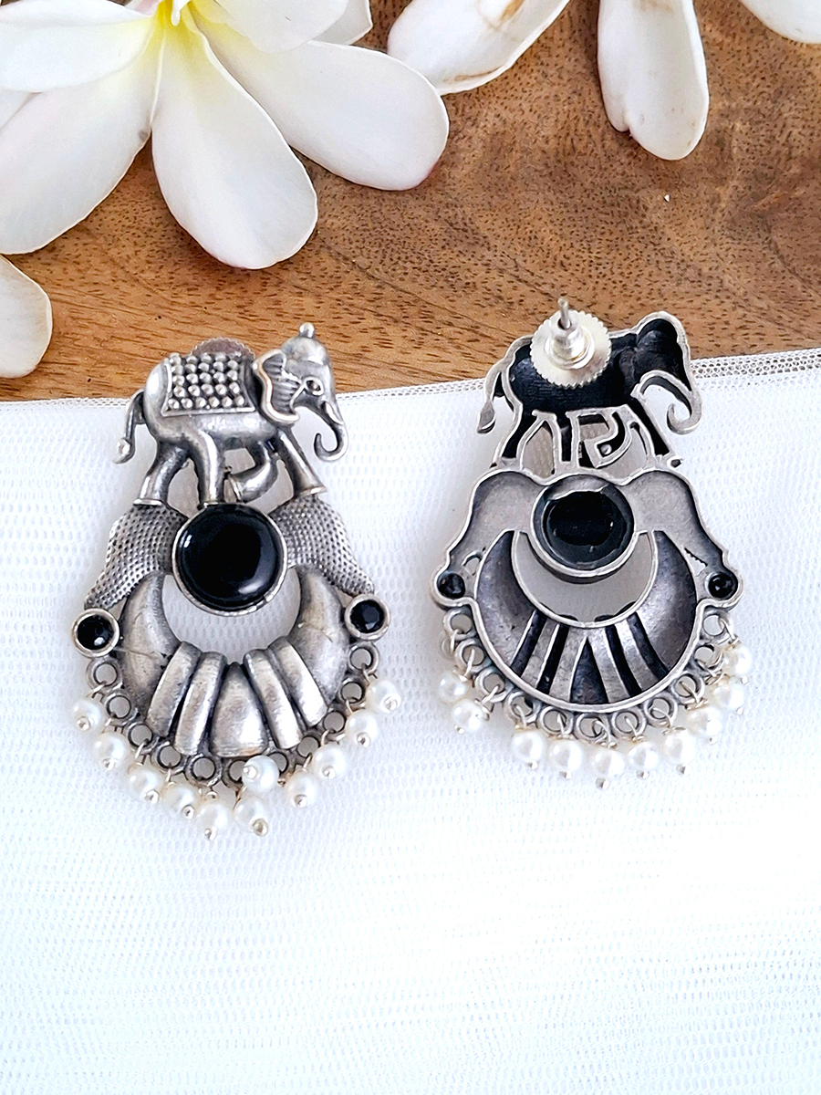 Elephant Hanging Oxidised Stone with Pearl Earring