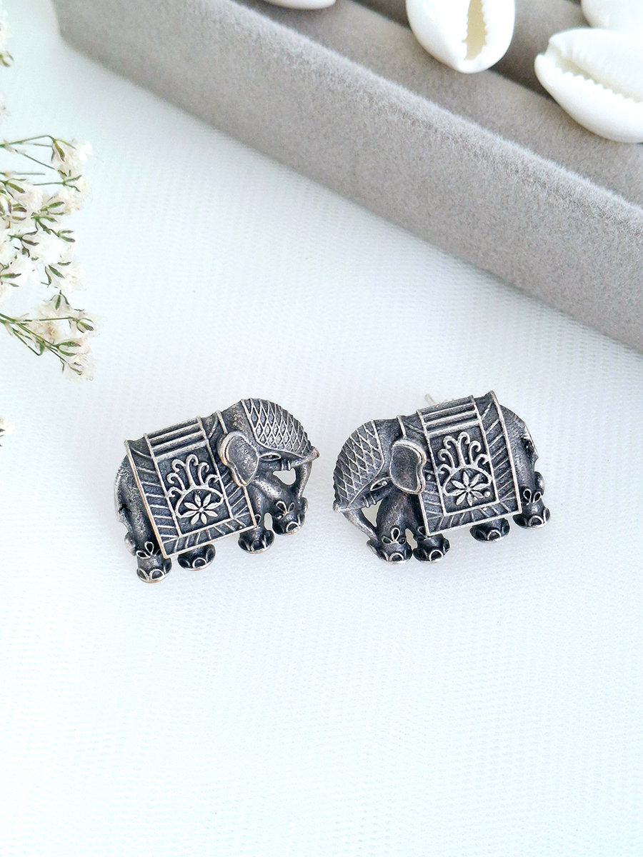 Elephant Oxidised Stud
