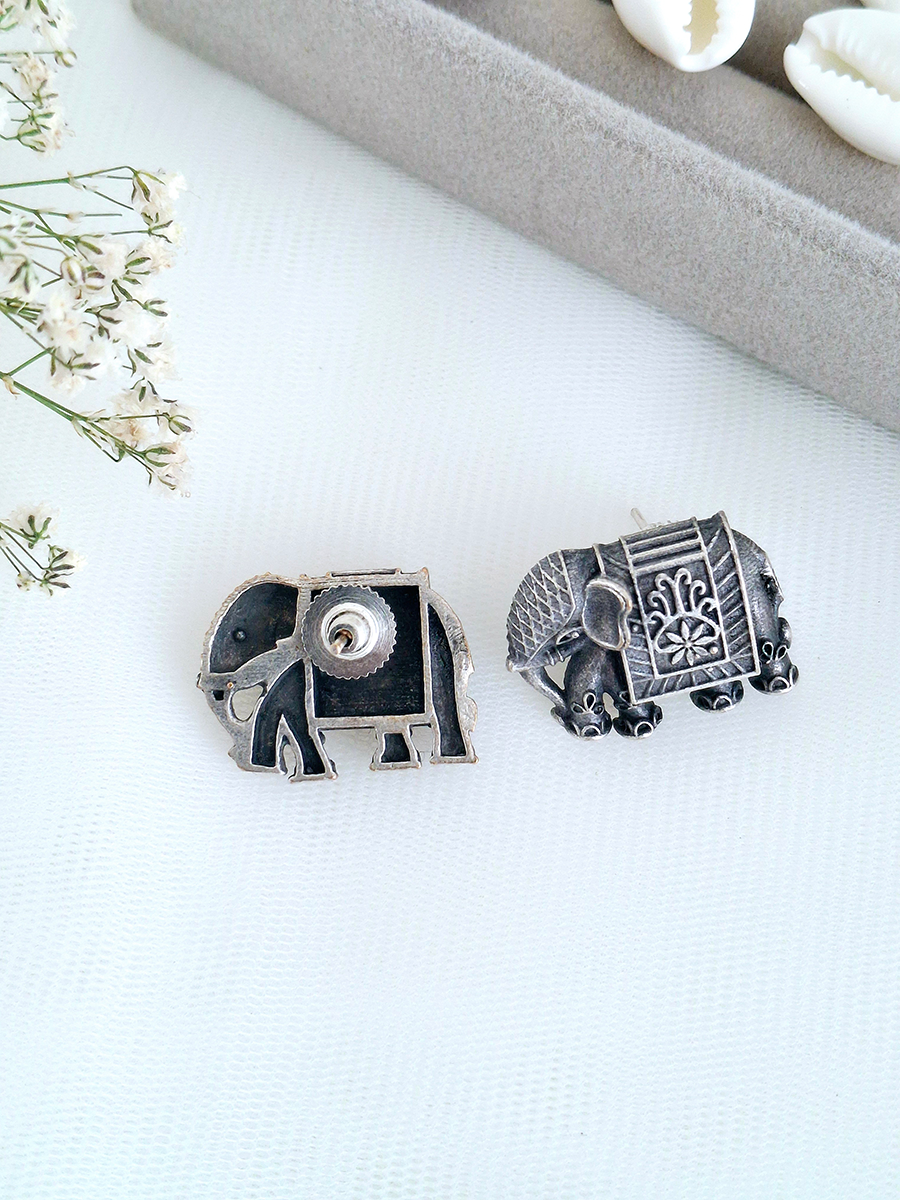 Elephant Oxidised Stud