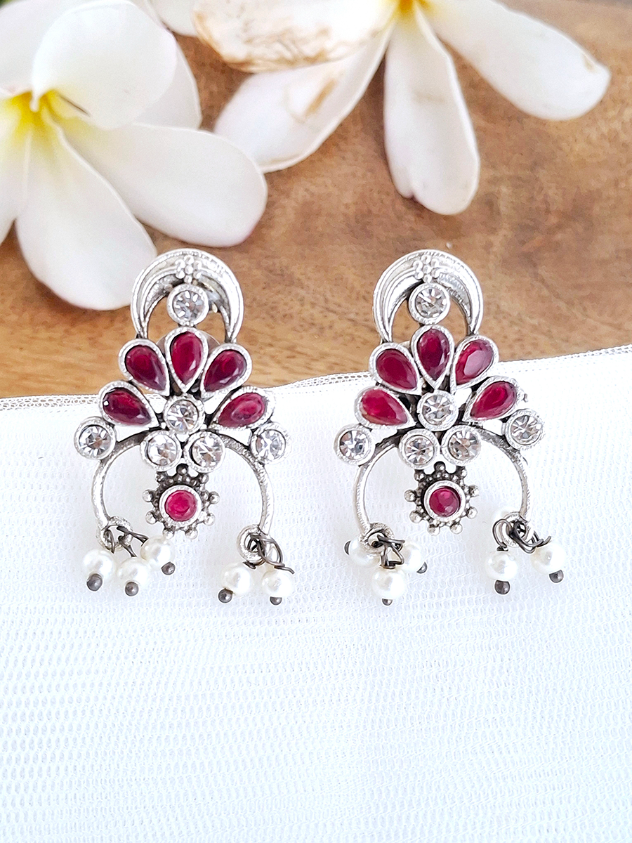 Floral Oxidised Stone Earring with Pearl