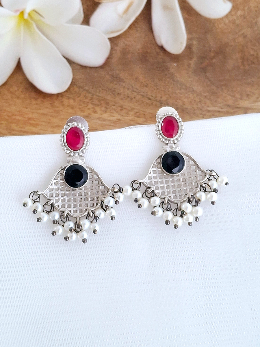 Jhalar Oxidised Stone Jhumki Earing with Pearl