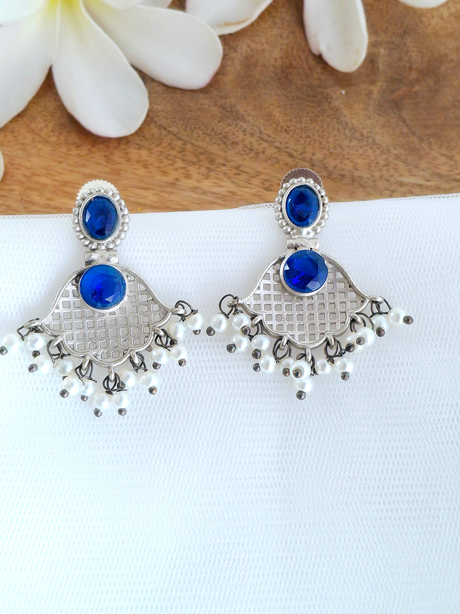 Jhalar Oxidised Stone Jhumki Earing with Pearl