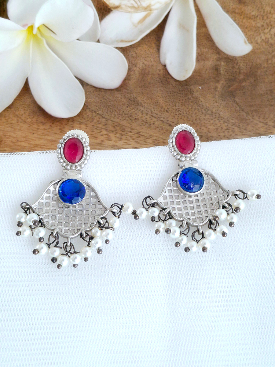 Jhalar Oxidised Stone Jhumki Earing with Pearl