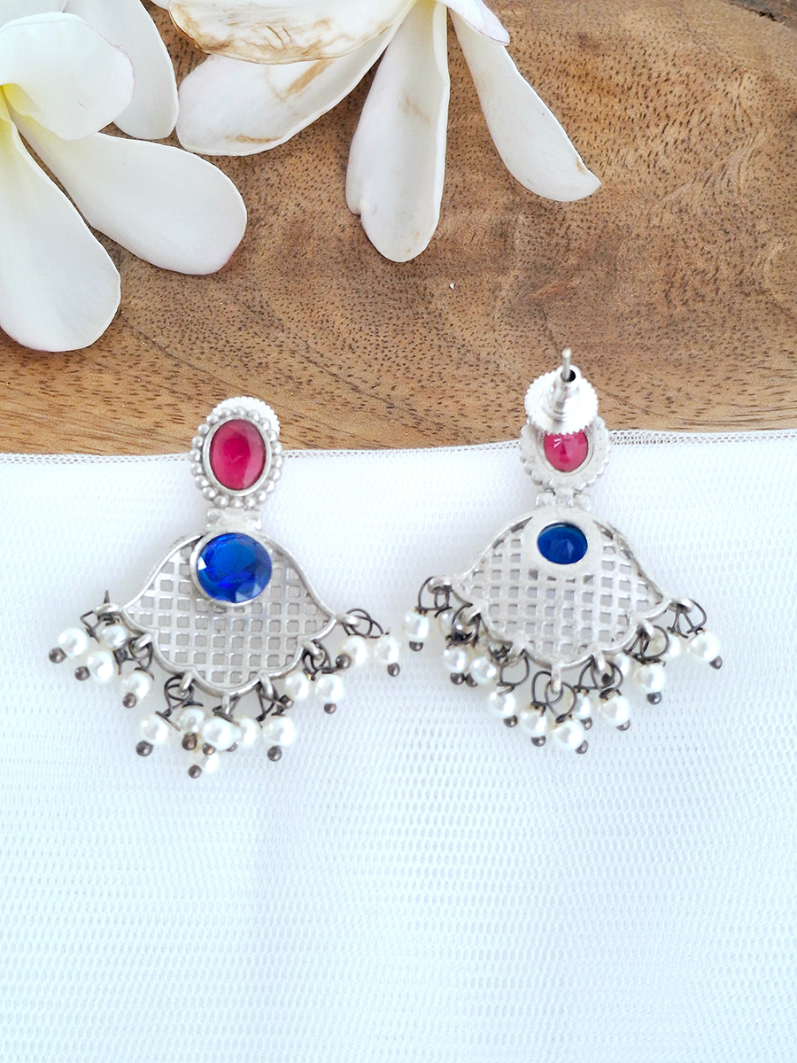 Jhalar Oxidised Stone Jhumki Earing with Pearl