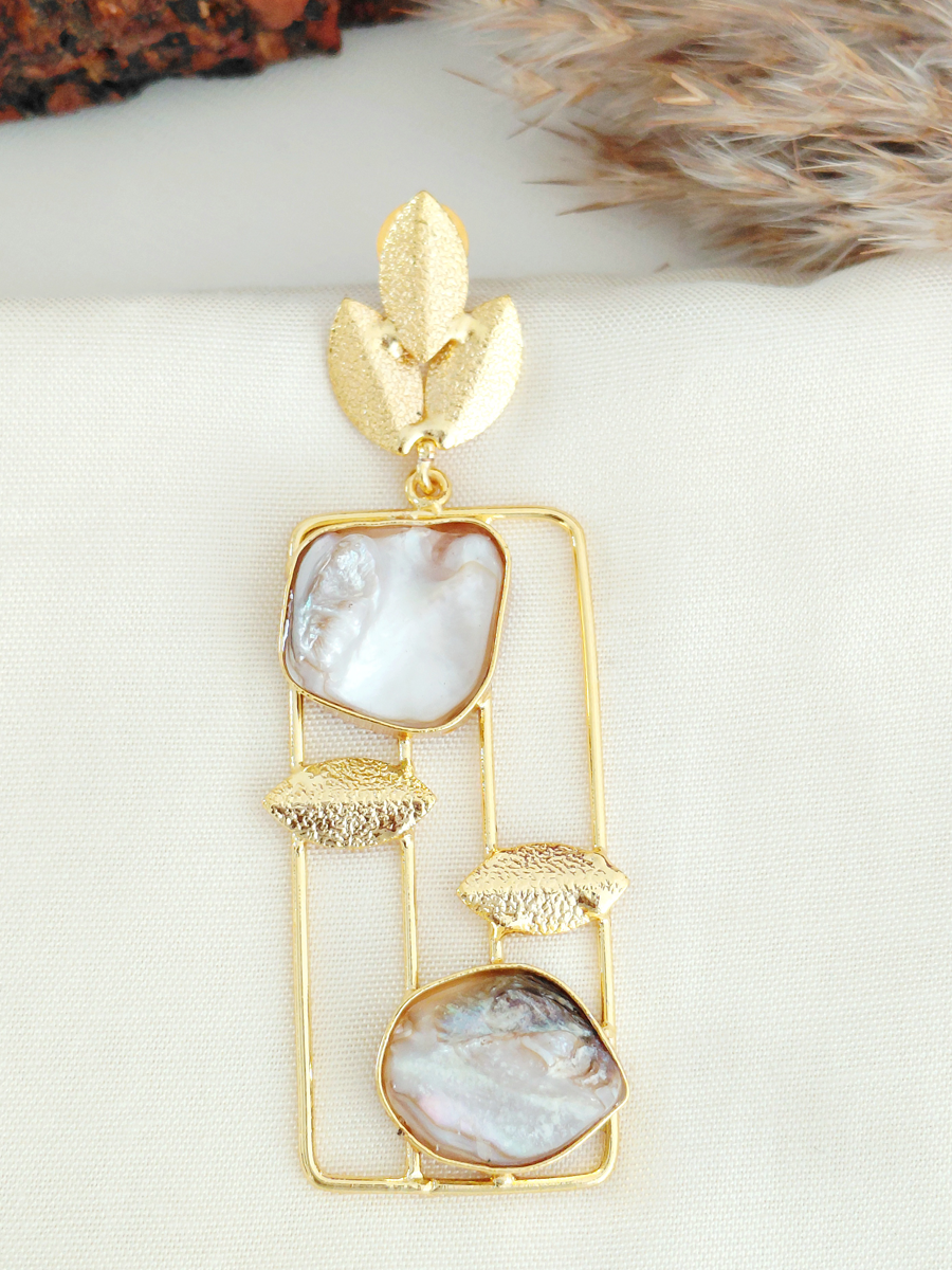 Mother of Pearl Leaf Style Dangler Earring
