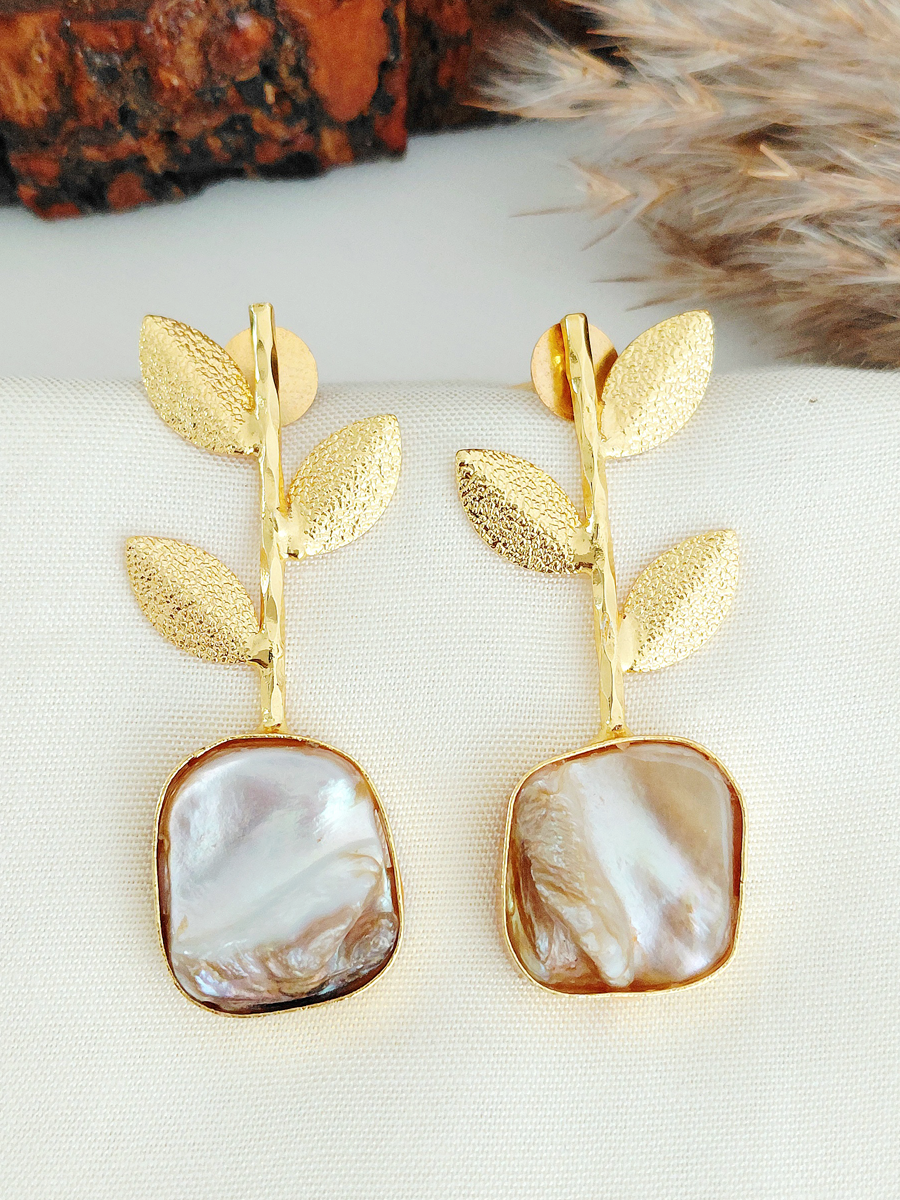Mother of Pearl Leaf Earring