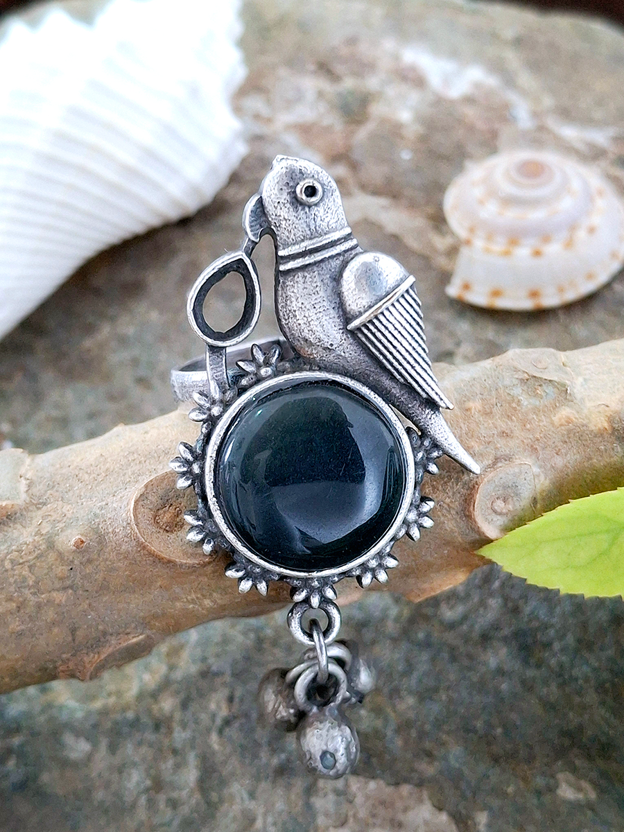Parrot Style Monalisa Stone Oxidised Ring