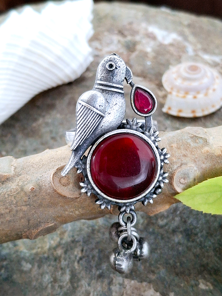 Parrot Style Monalisa Stone Oxidised Ring