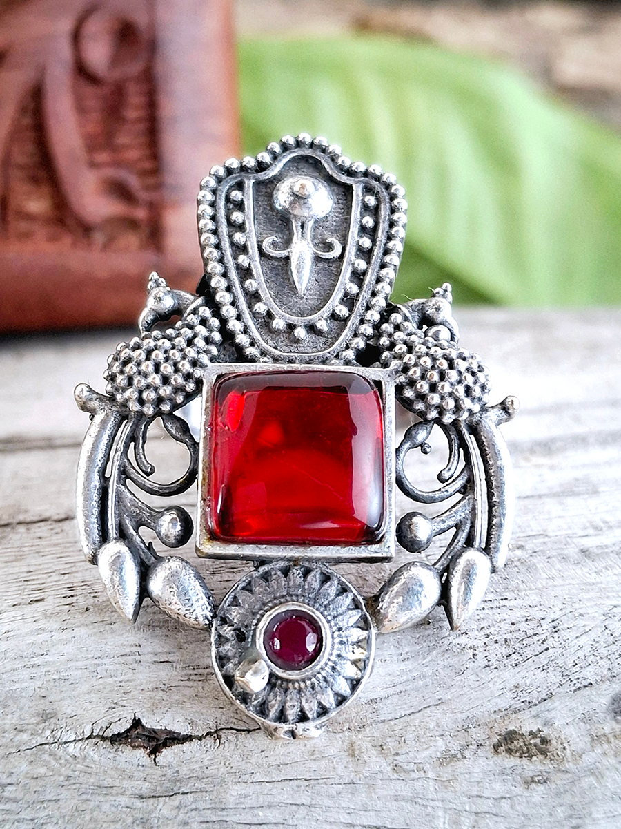 Royal Peacock Big Stone Oxidised Ring