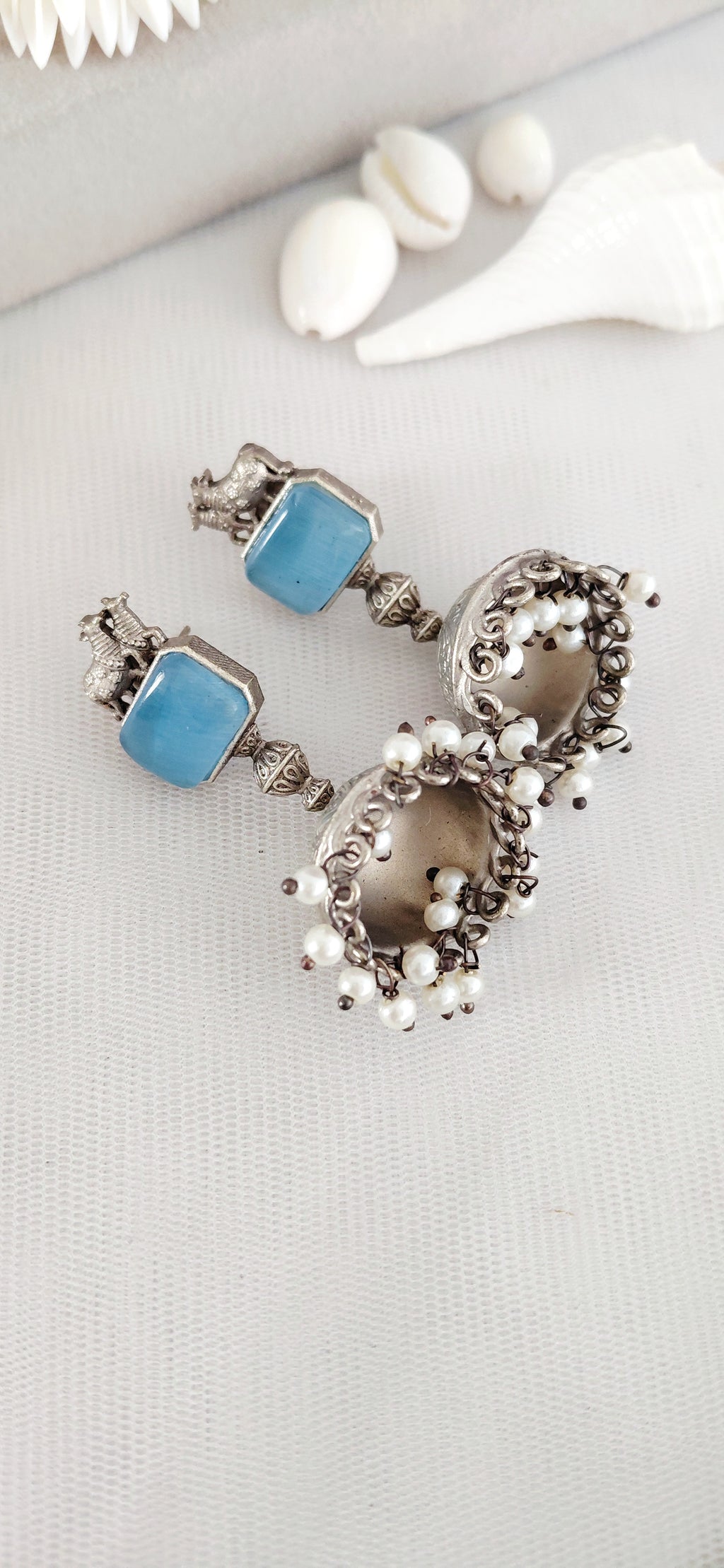 Silver Replica Nandi Minimal Jhumki