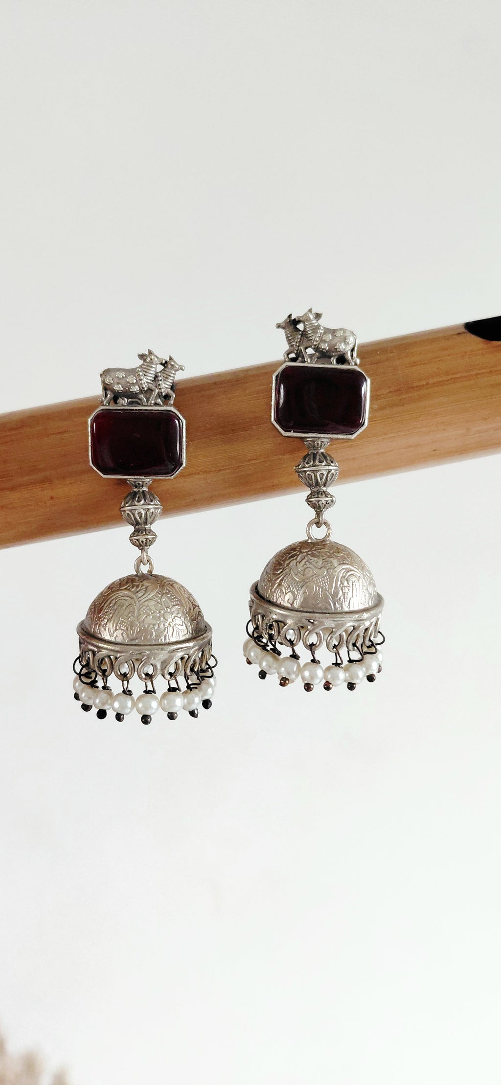 Silver Replica Nandi Minimal Jhumki